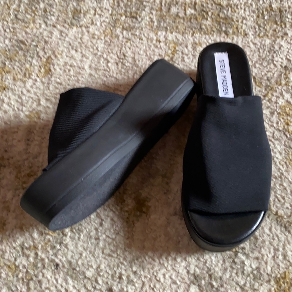 Steve Madden vintage inspired Y2K black wedges